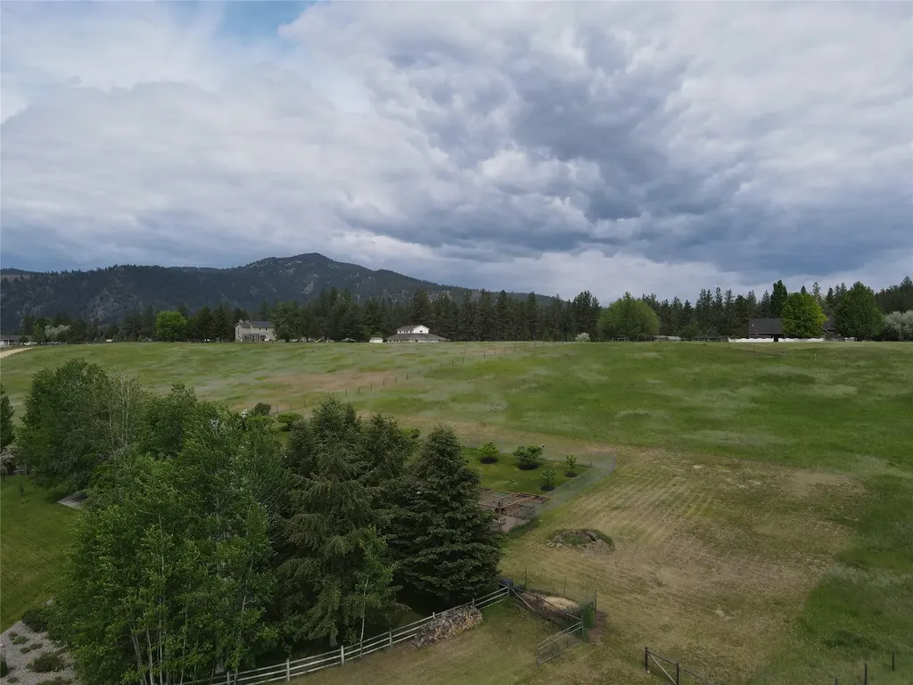 14891 Big Horn Road Huson MT 59846