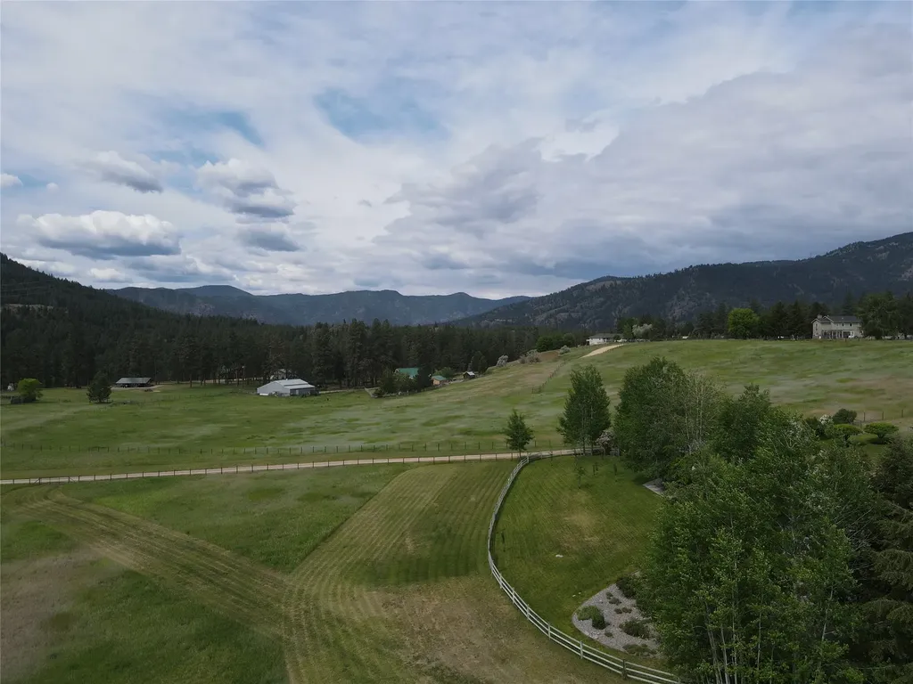14891 Big Horn Road Huson MT 59846