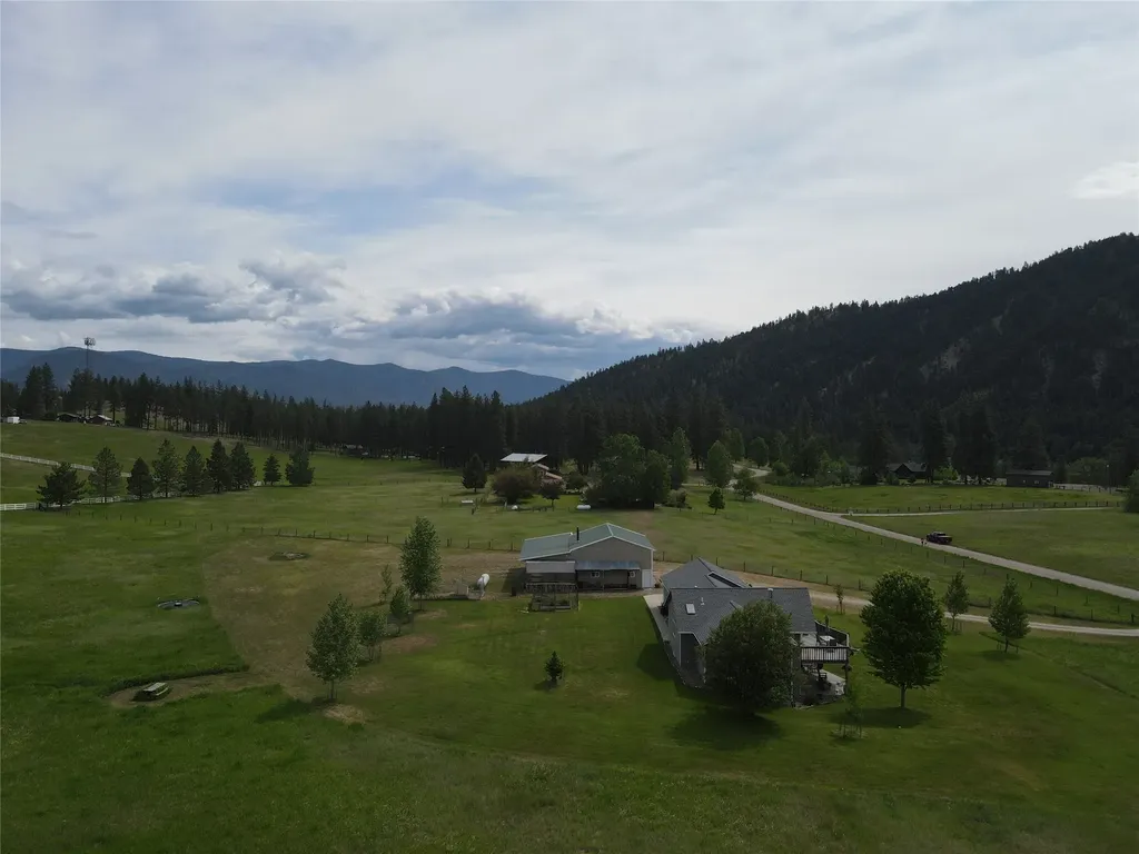 14891 Big Horn Road Huson MT 59846
