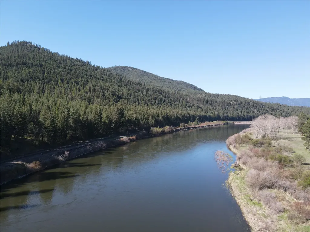 14891 Big Horn Road Huson MT 59846