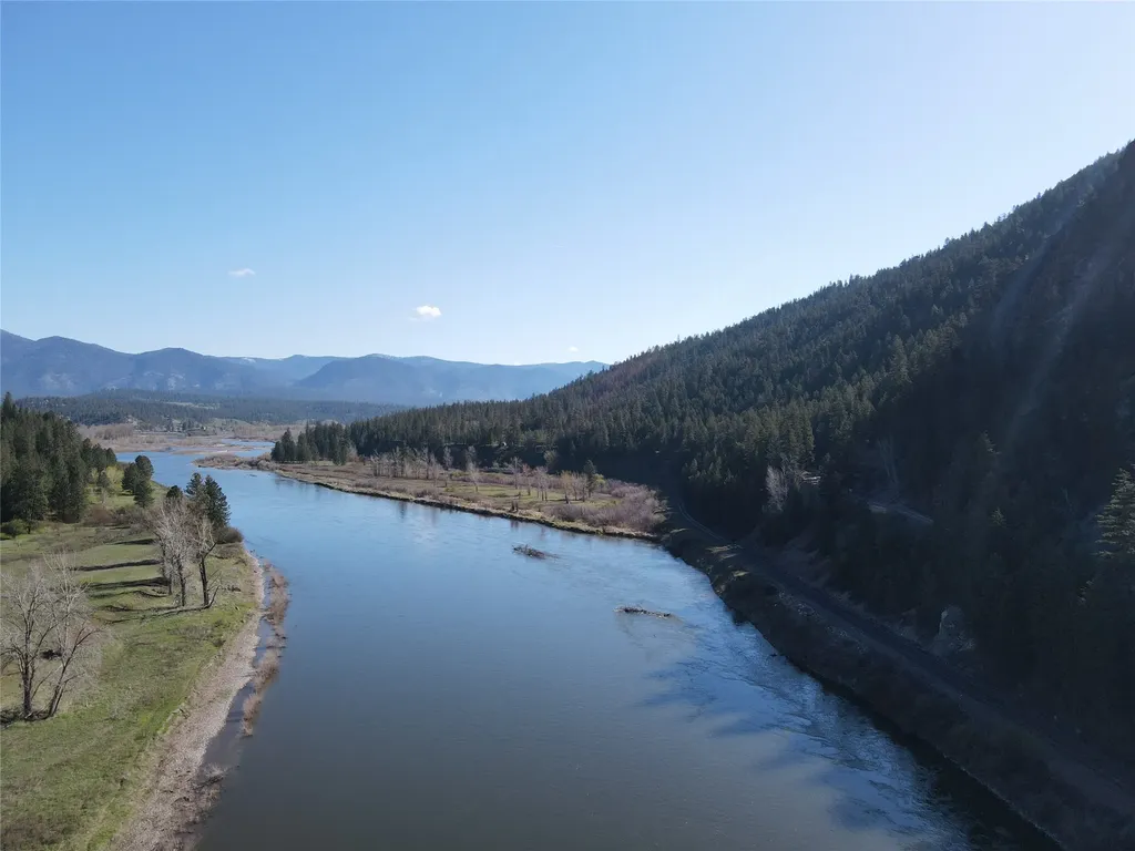 14891 Big Horn Road Huson MT 59846