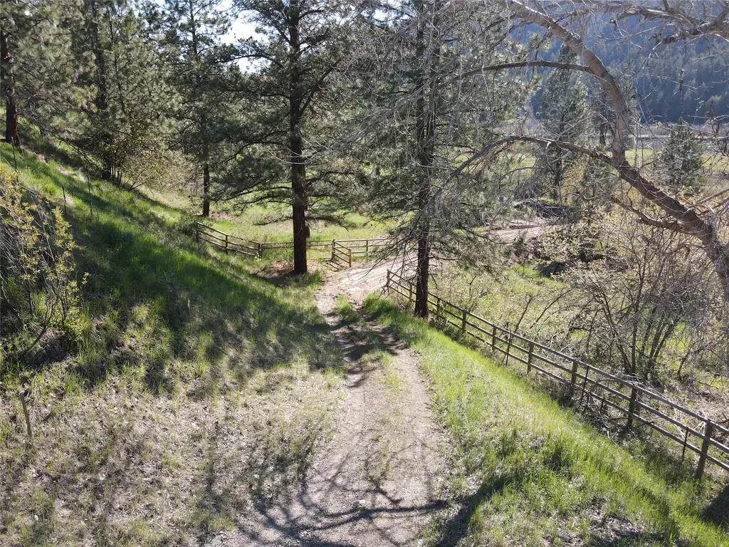 14891 Big Horn Road Huson MT 59846
