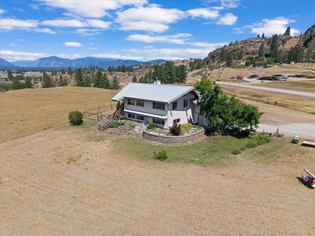 4 Sunset Court Plains MT 59859