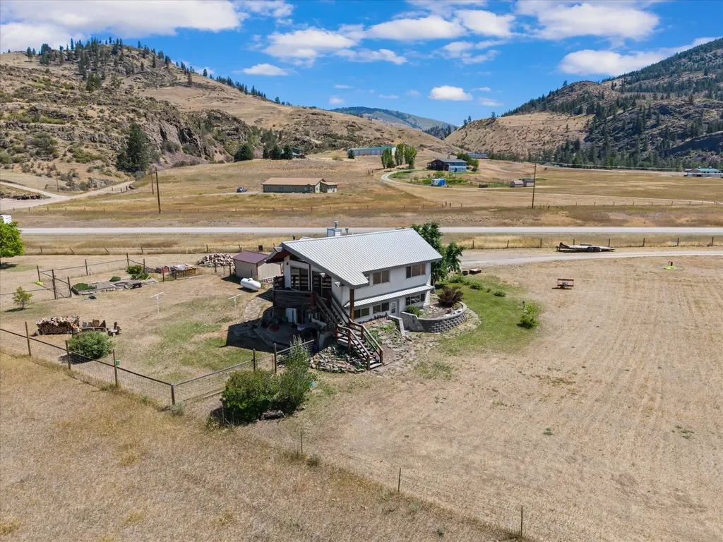 4 Sunset Court Plains MT 59859
