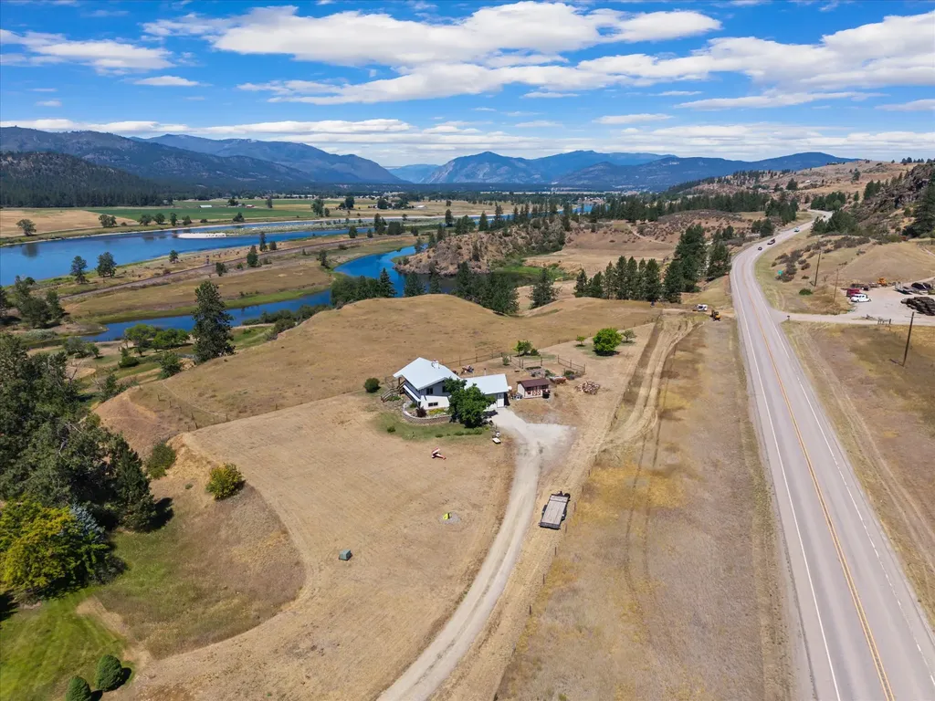 4 Sunset Court Plains MT 59859
