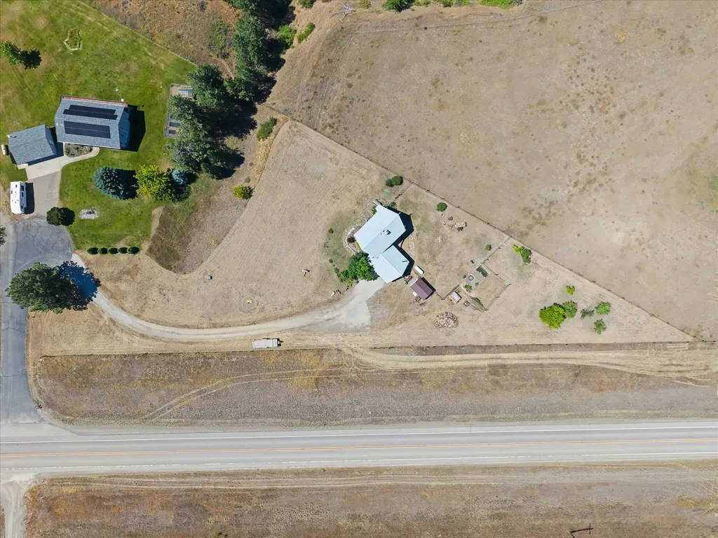 4 Sunset Court Plains MT 59859