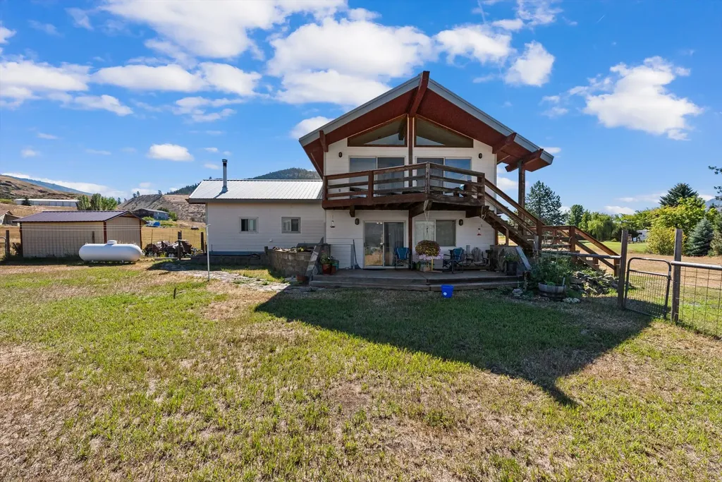 4 Sunset Court Plains MT 59859