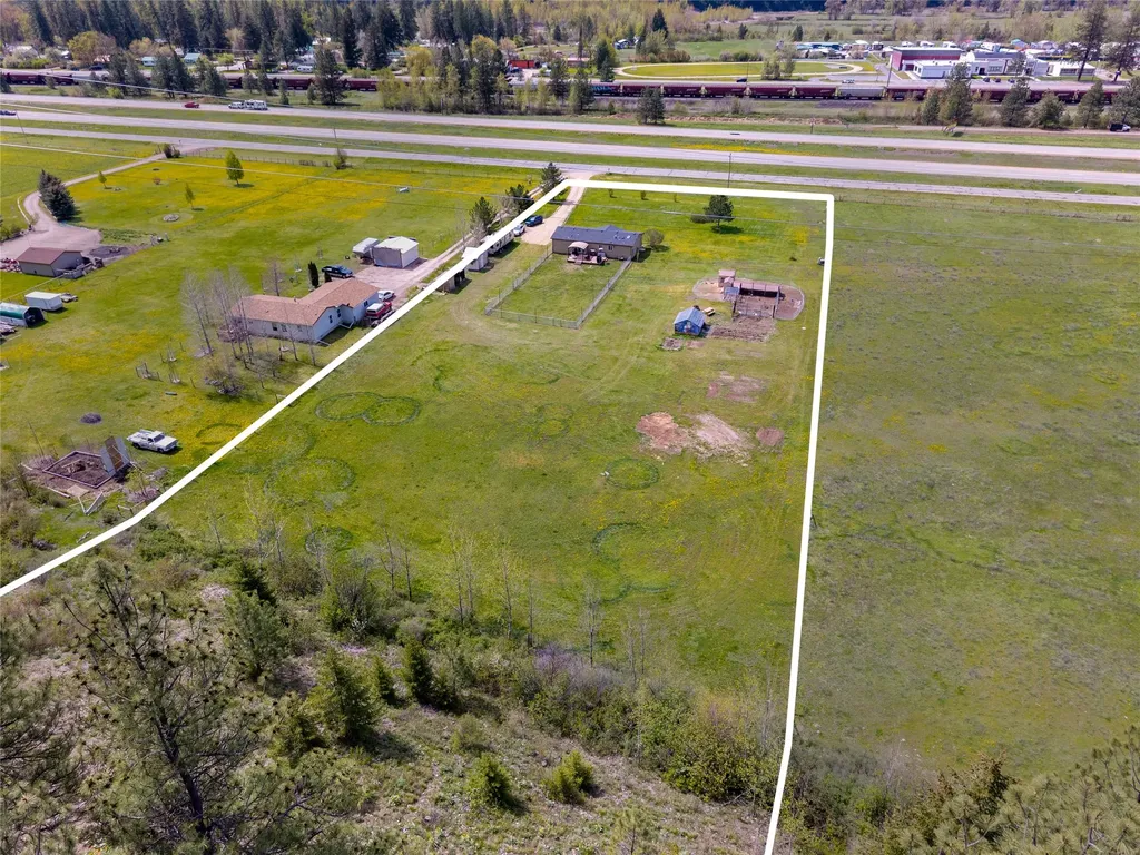 20540 Highway 10 E Clinton MT 59825