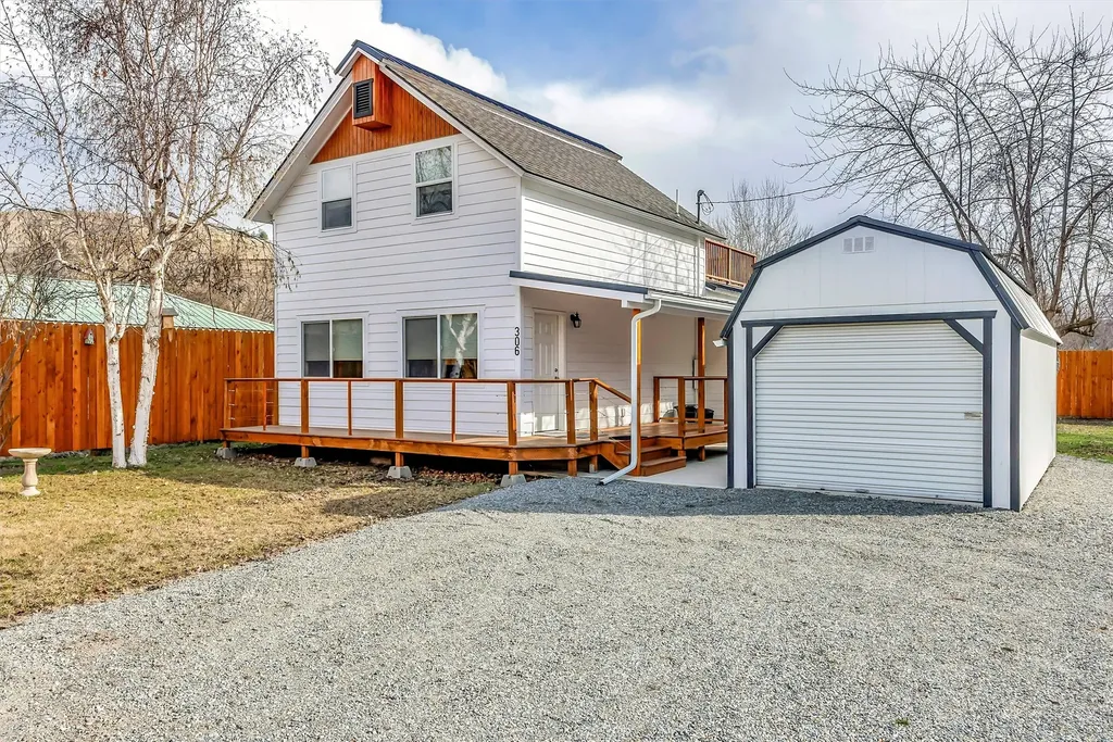 306 Central Avenue Plains MT 59859