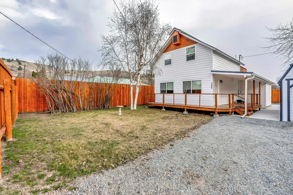 306 Central Avenue Plains MT 59859