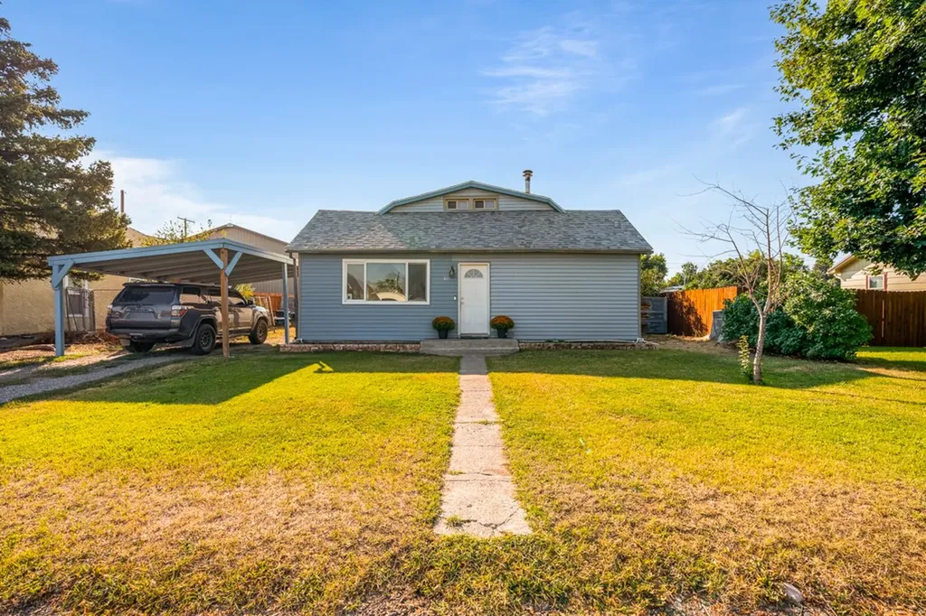 407 W 2nd Avenue Big Timber MT 59011