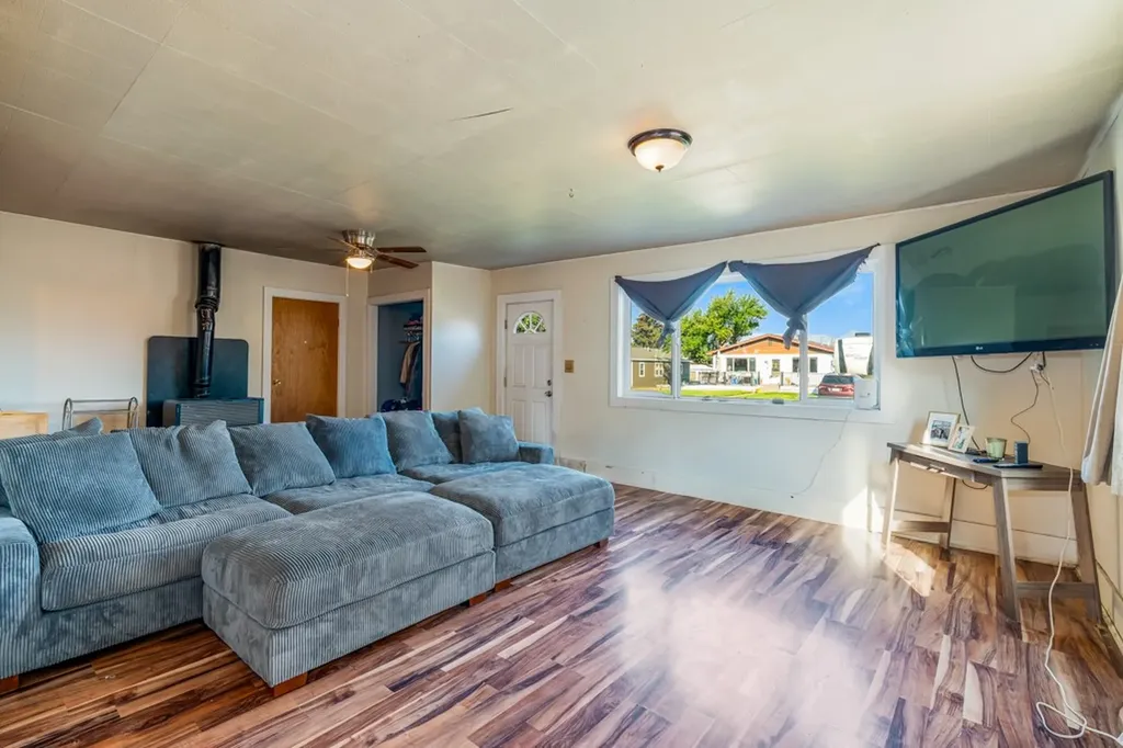 407 W 2nd Avenue Big Timber MT 59011