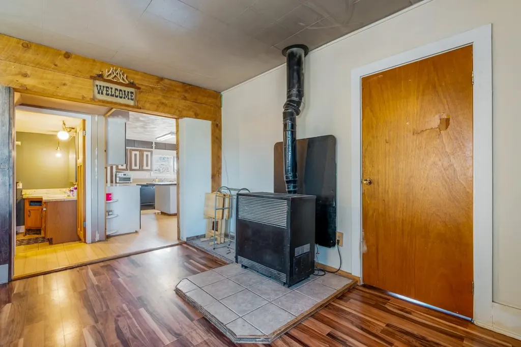 407 W 2nd Avenue Big Timber MT 59011