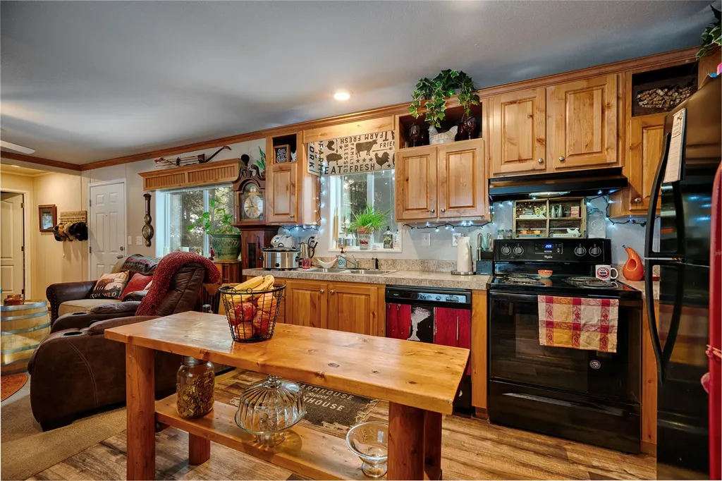 291 River Road W Plains MT 59859
