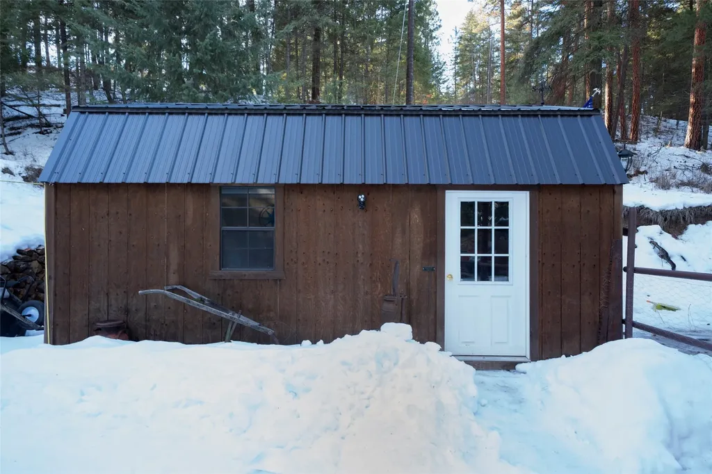 291 River Road W Plains MT 59859