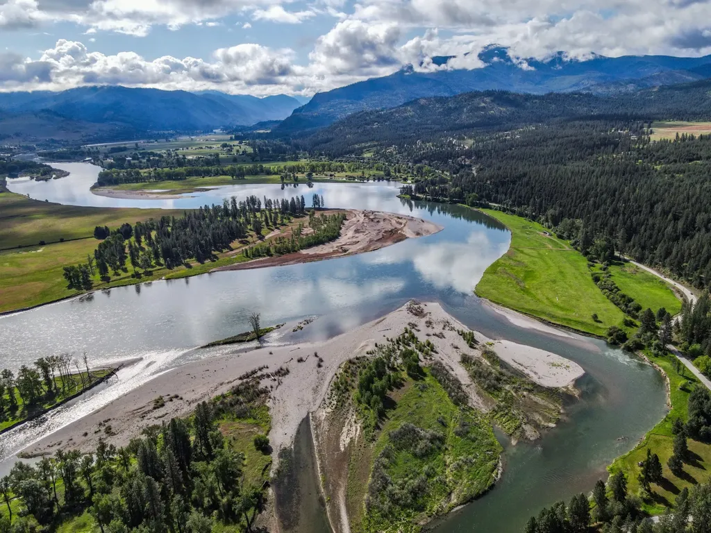 291 River Road W Plains MT 59859