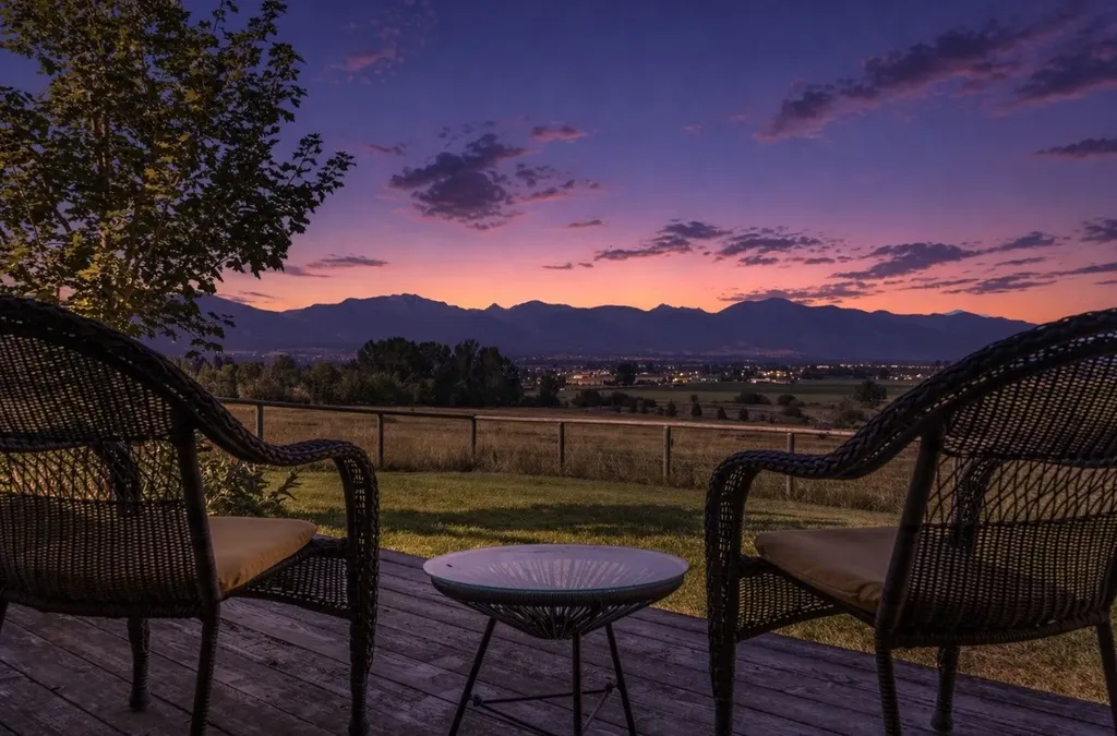 780 Mason Lane Corvallis MT 59828