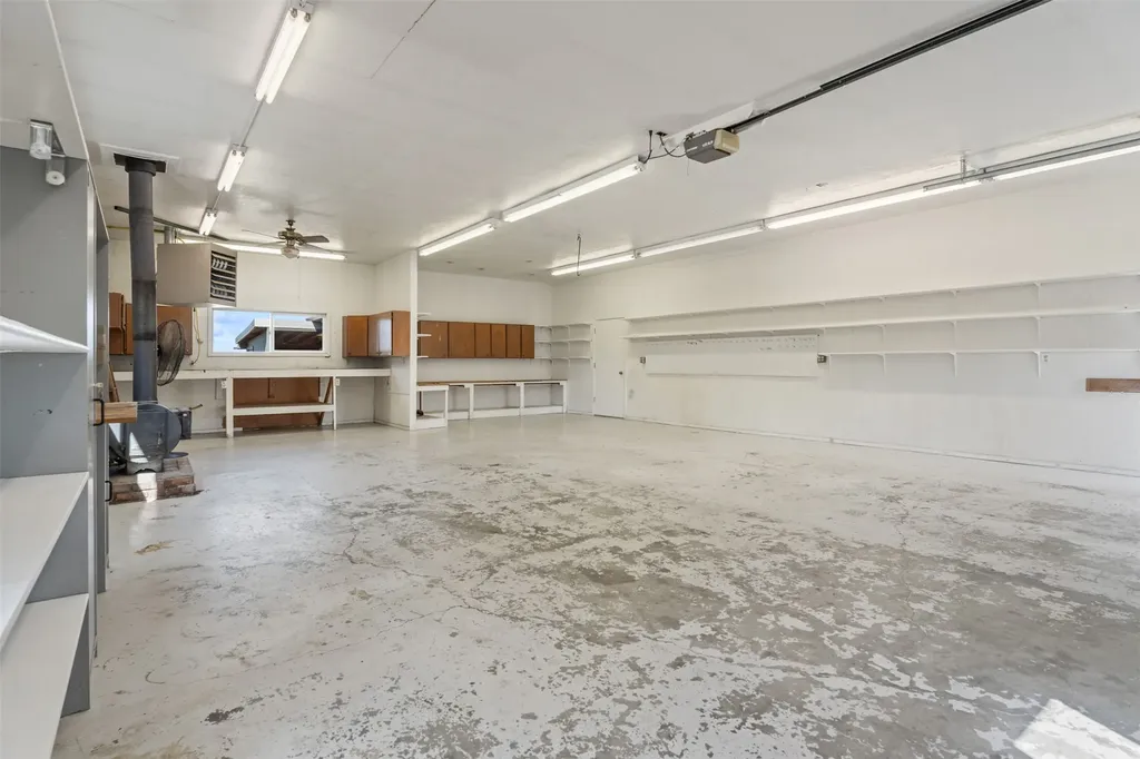 780 Mason Lane Corvallis MT 59828