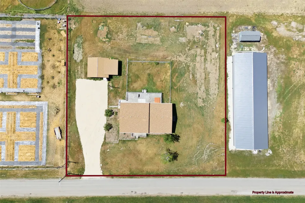 877 Oil Well Road Corvallis MT 59828
