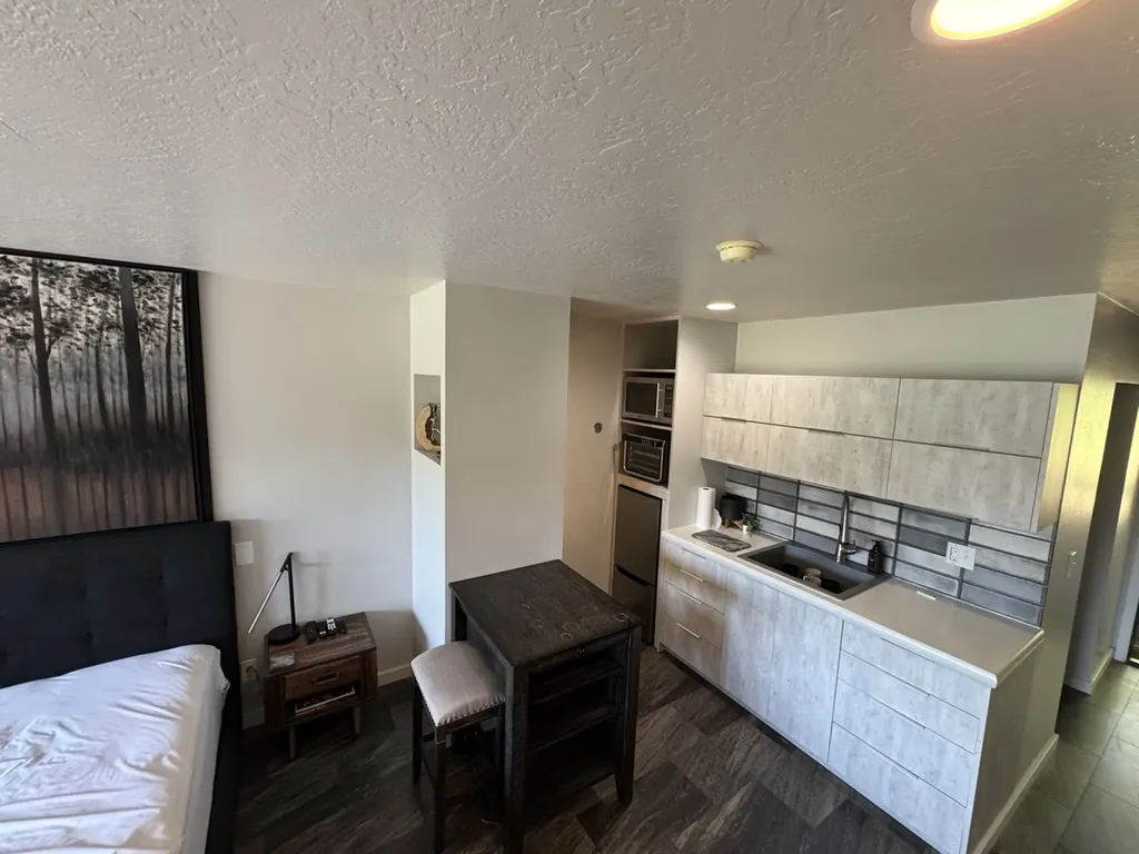 180 Vista Lane Bigfork MT 59911