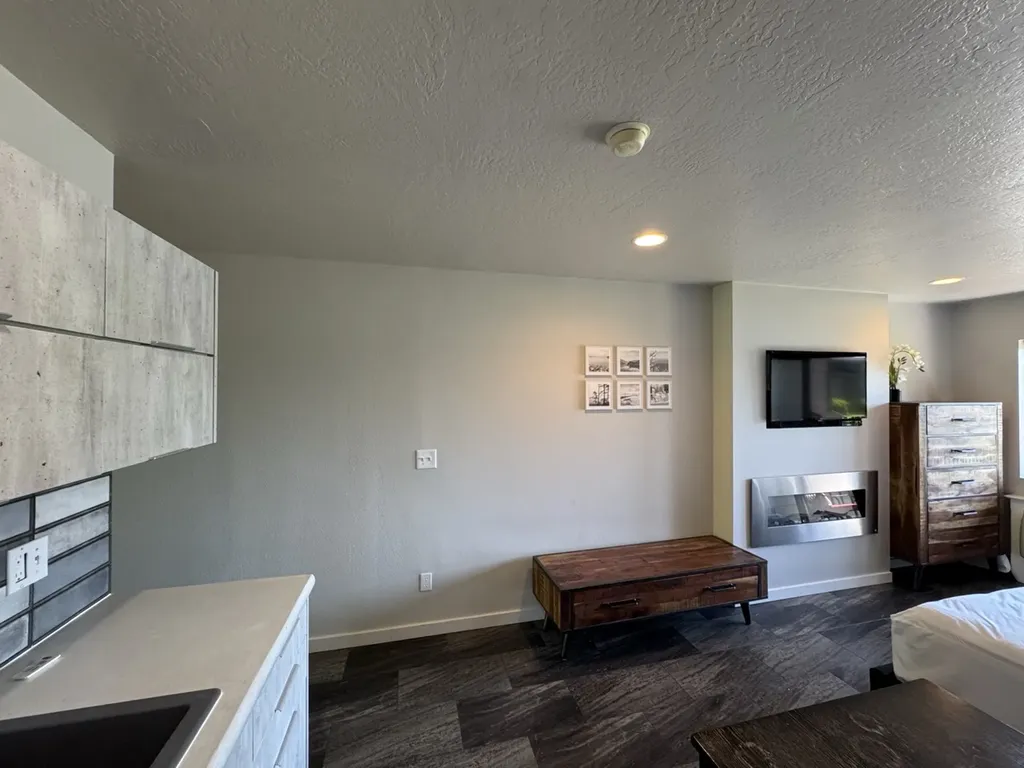180 Vista Lane Bigfork MT 59911