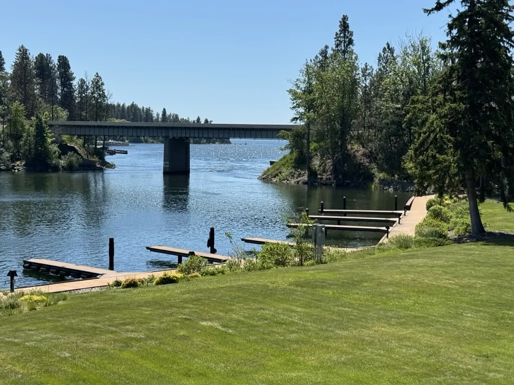 180 Vista Lane Bigfork MT 59911