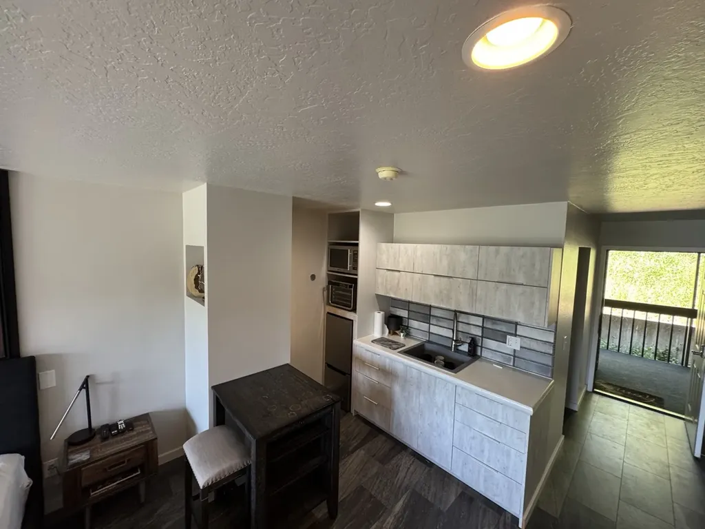 180 Vista Lane Bigfork MT 59911