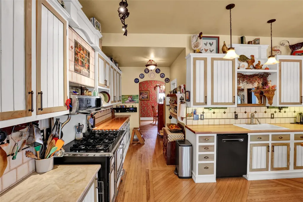 1702 Main Street Fort Benton MT 59442