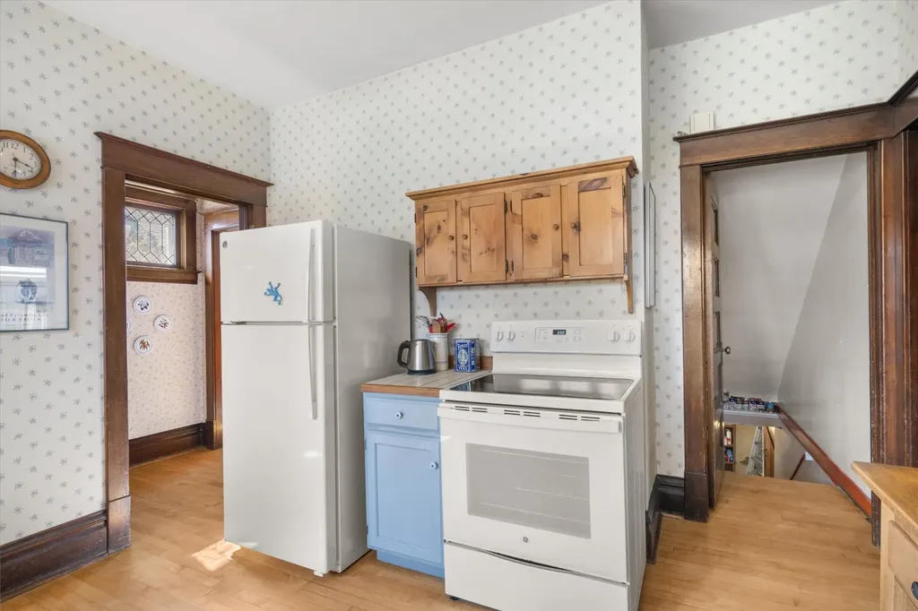 725 N Warren Street Helena MT 59601