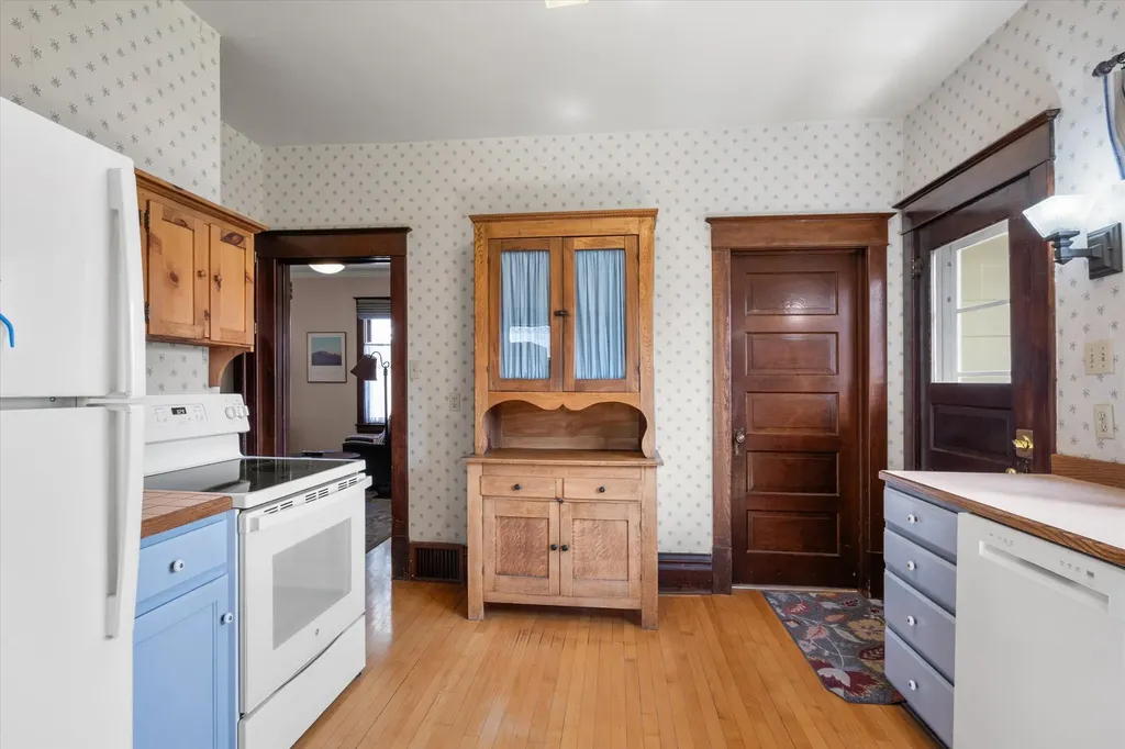 725 N Warren Street Helena MT 59601