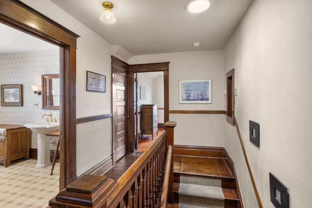 725 N Warren Street Helena MT 59601