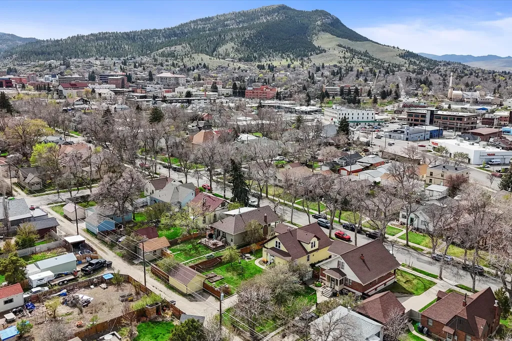 725 N Warren Street Helena MT 59601