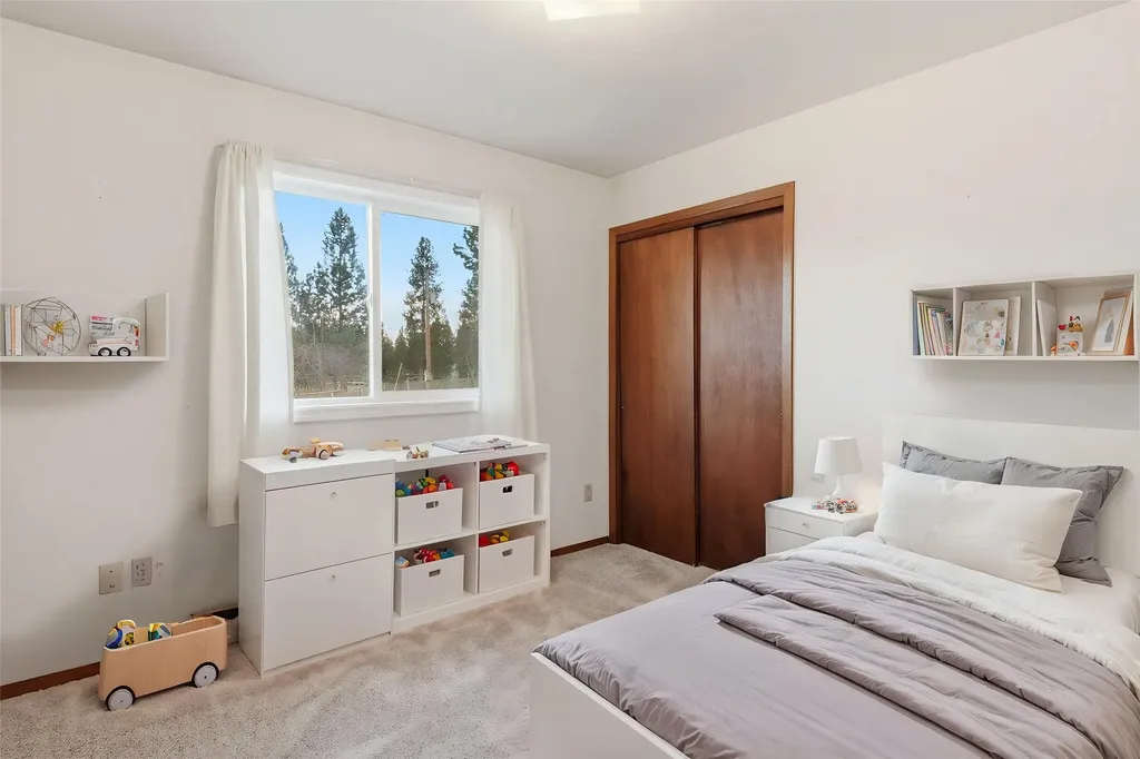 5395 New Farm Way Florence MT 59833