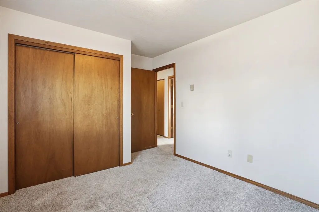 5395 New Farm Way Florence MT 59833