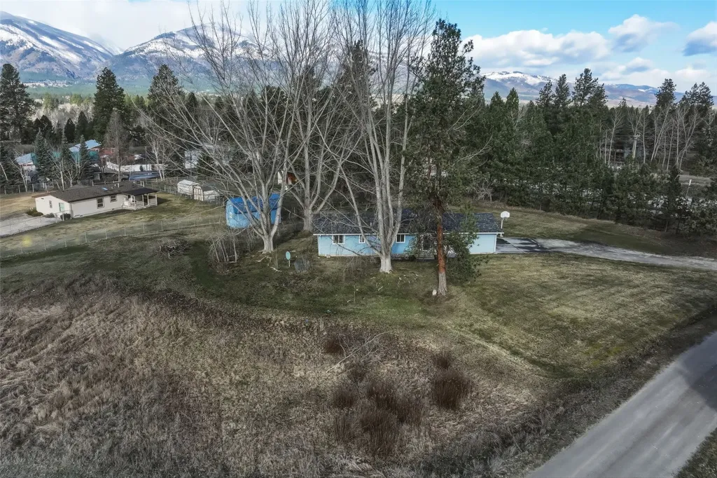 5395 New Farm Way Florence MT 59833