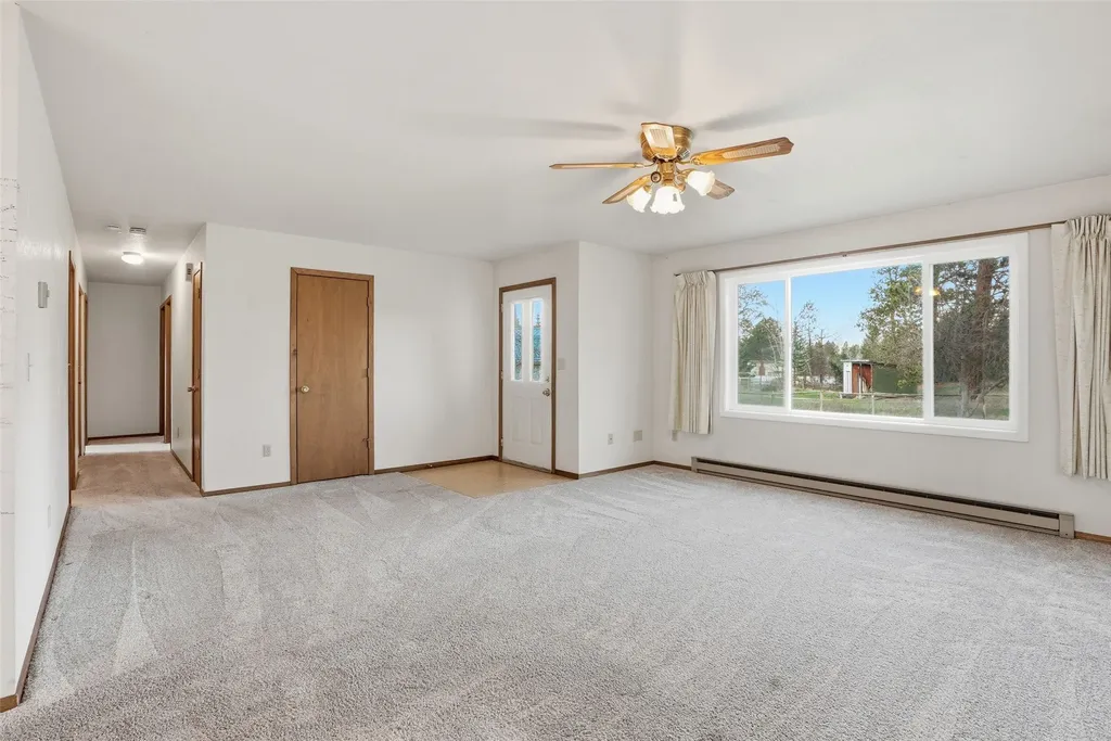 5395 New Farm Way Florence MT 59833