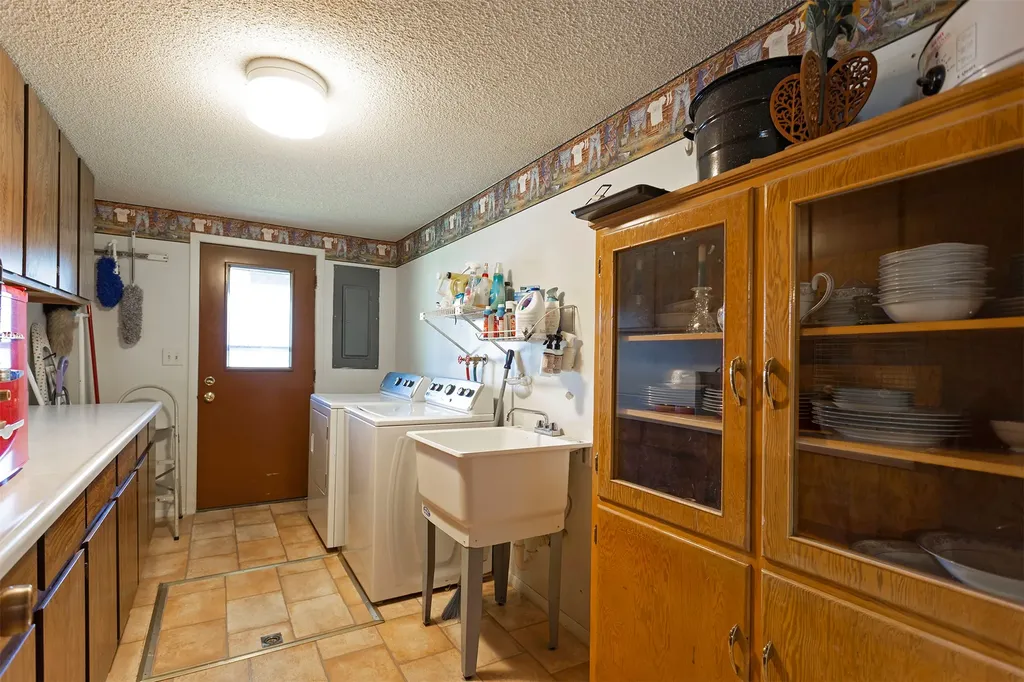 502 W Tanner Avenue Darby MT 59829