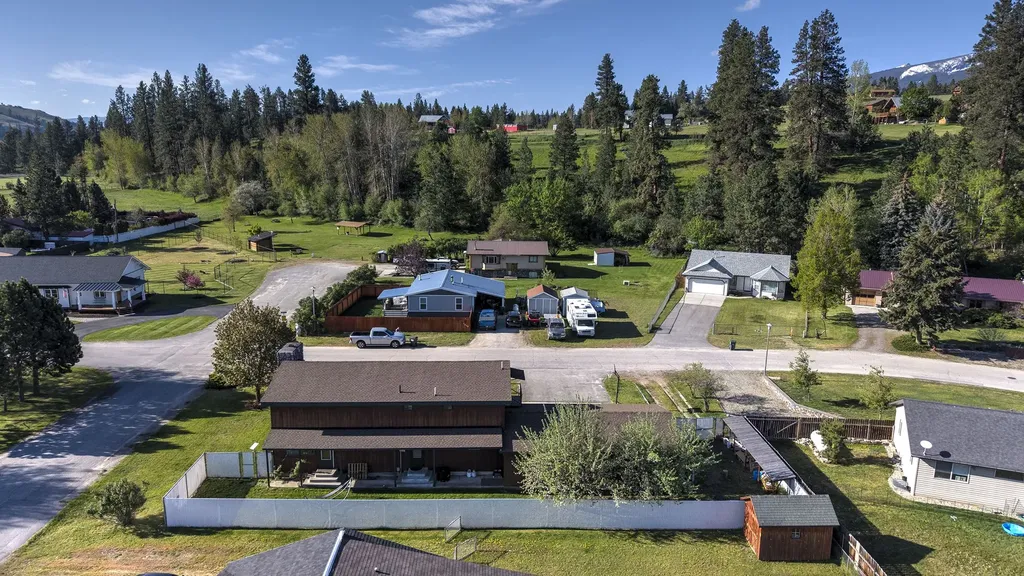 502 W Tanner Avenue Darby MT 59829