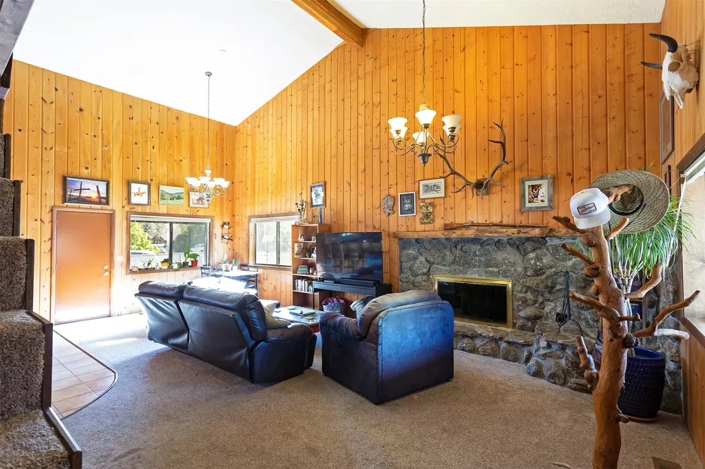 502 W Tanner Avenue Darby MT 59829