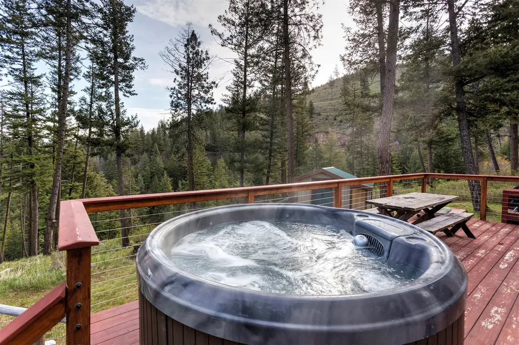 10750 Cedar Ridge Road Missoula MT 59804