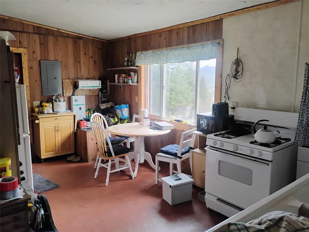 7992 Austin Road Helena MT 59602