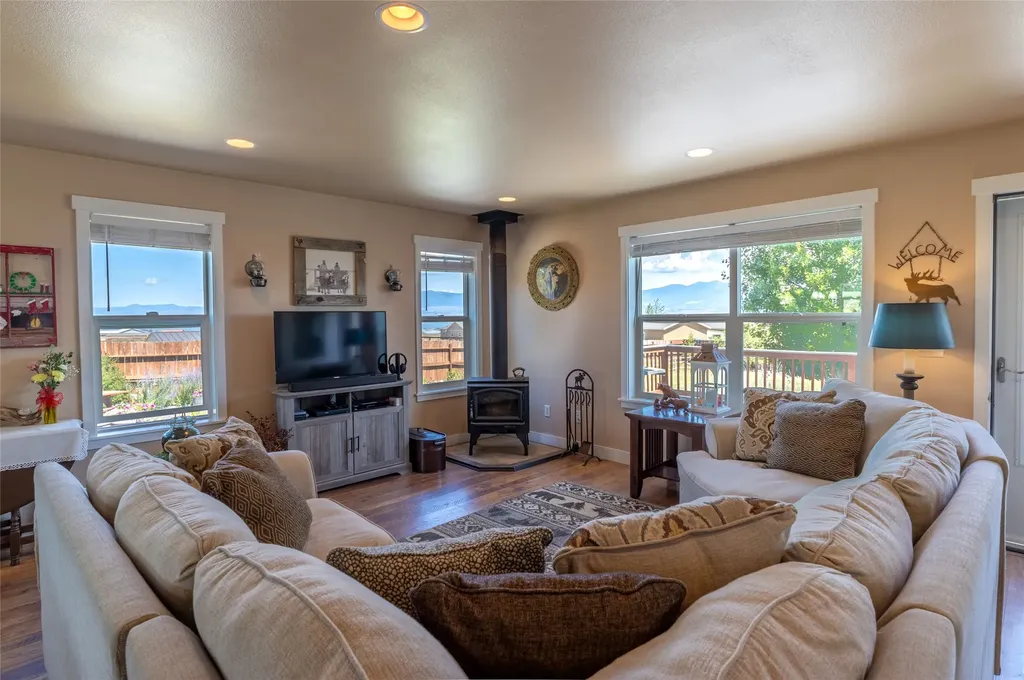 30 Nez Perce Trail Townsend MT 59644