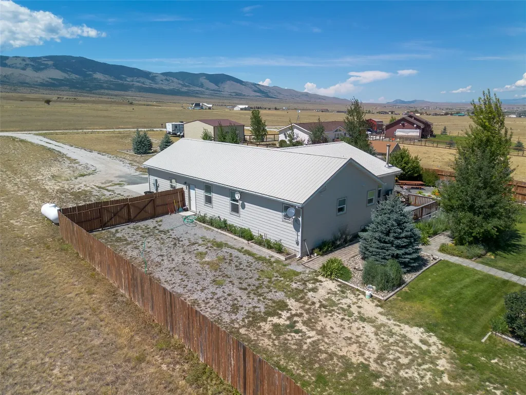 30 Nez Perce Trail Townsend MT 59644