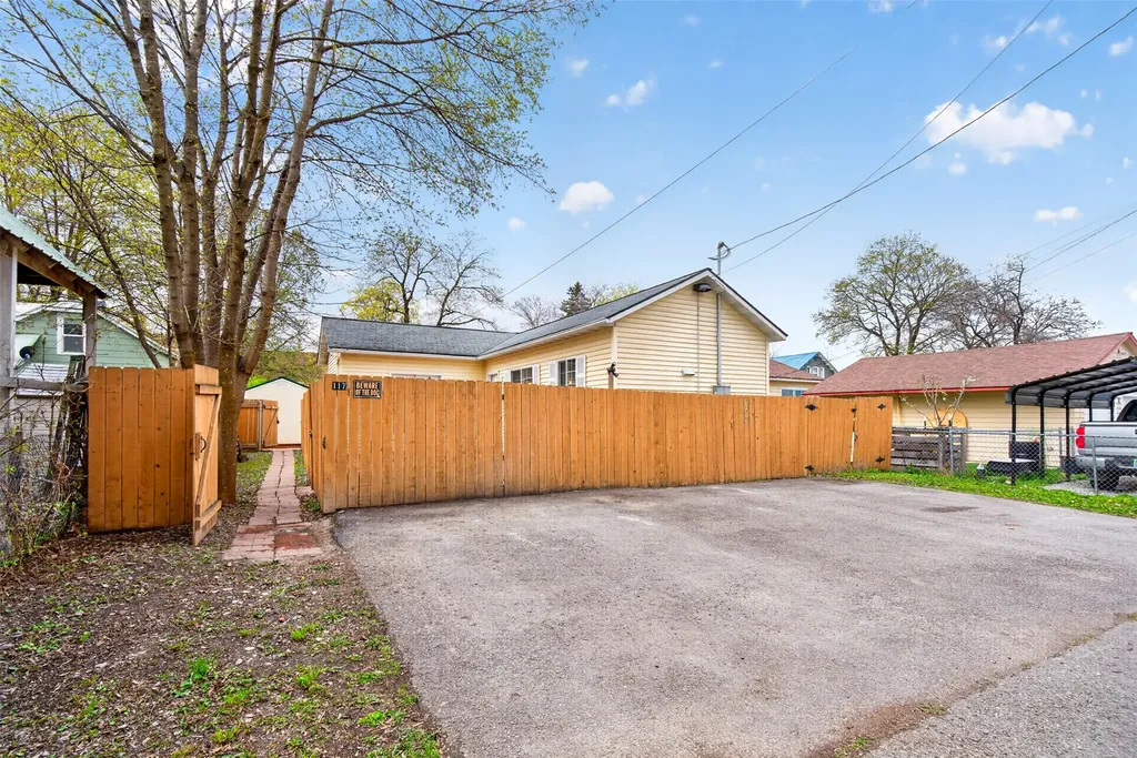 117 3rd Avenue E Kalispell MT 59901