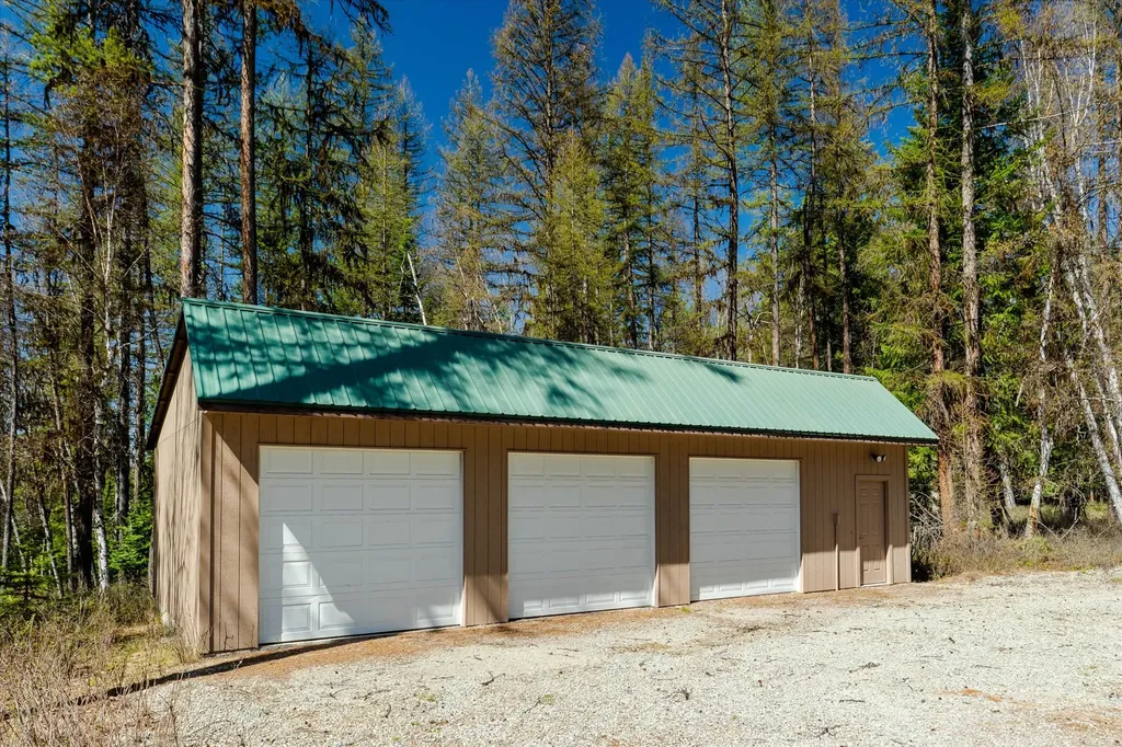 675 Beaver Lake Road Whitefish MT 59937