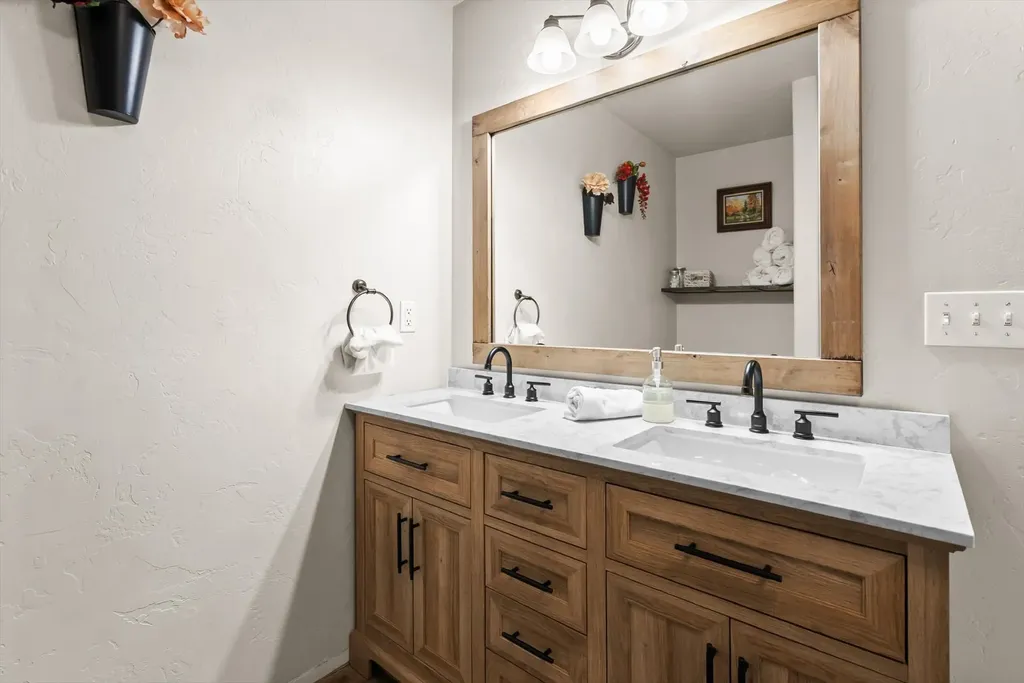 68 Dolphin Drive Kalispell MT 59901