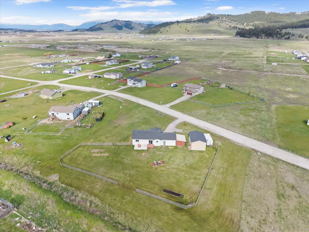 68 Dolphin Drive Kalispell MT 59901