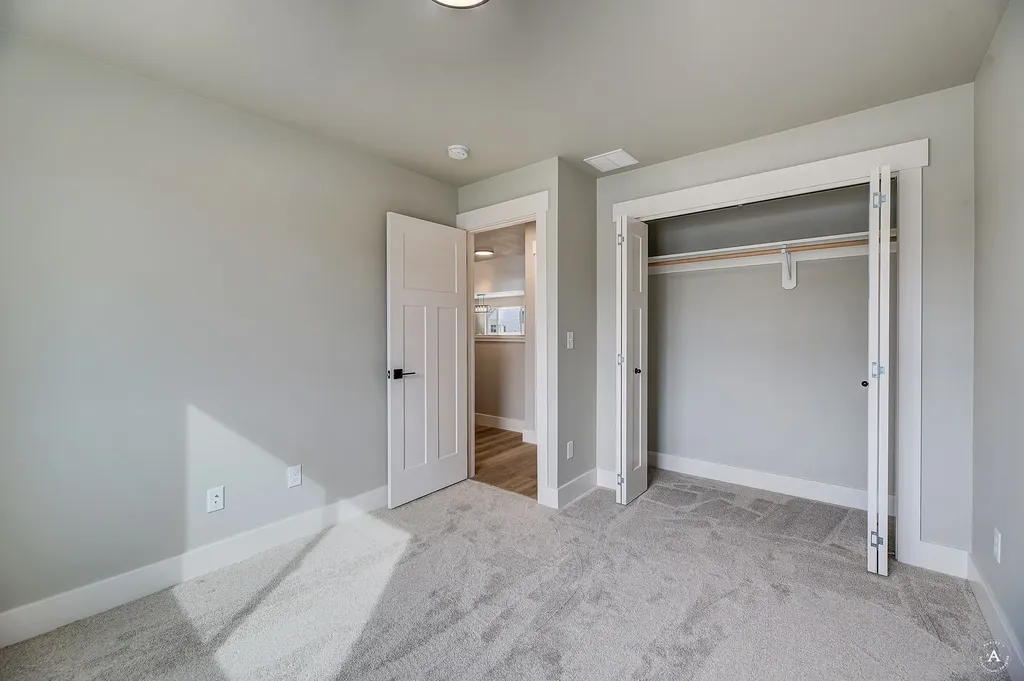262 Stirling Loop East Helena MT 59635
