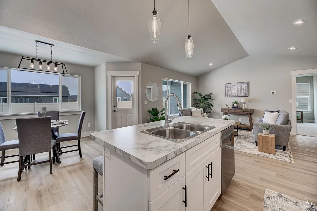 262 Stirling Loop East Helena MT 59635