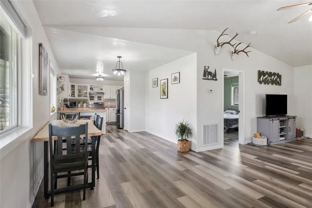 755 Dry Gulch Road Stevensville MT 59870